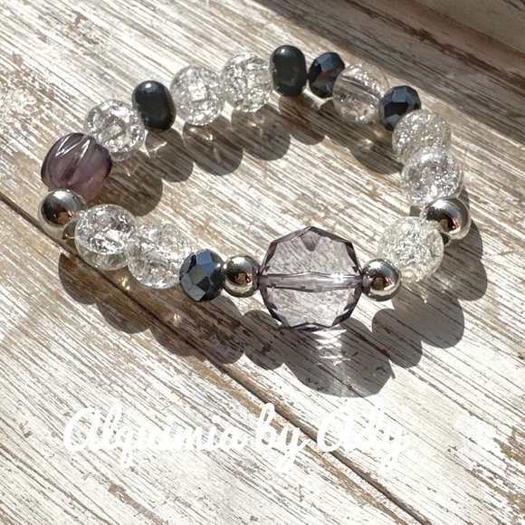 Crackled Quartz 8mm beads and amber pearls bracelet/ minimalist - Picture 1 of 9